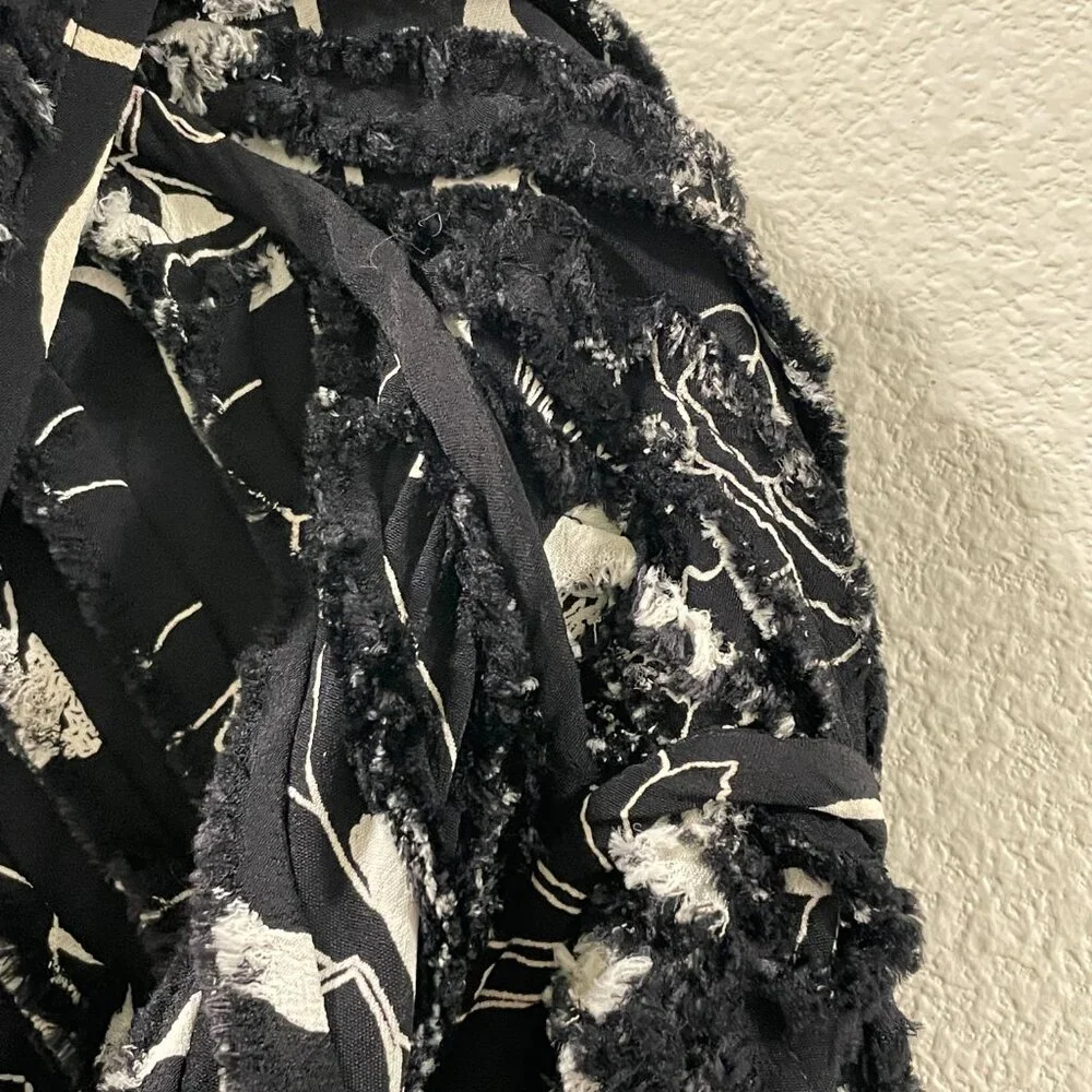 CASUAL STUDIO Vintage Chenille Long Sleeve Jacket Abstract Black/White Women XL